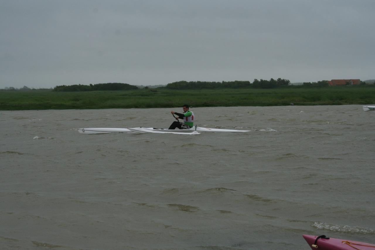 Outrigger 1
